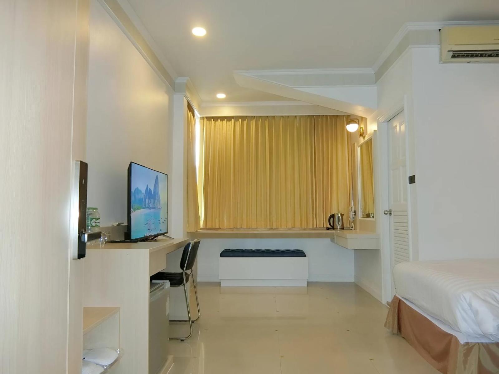 Sira Boutique Residence - Newly Renovated Patong Exterior photo