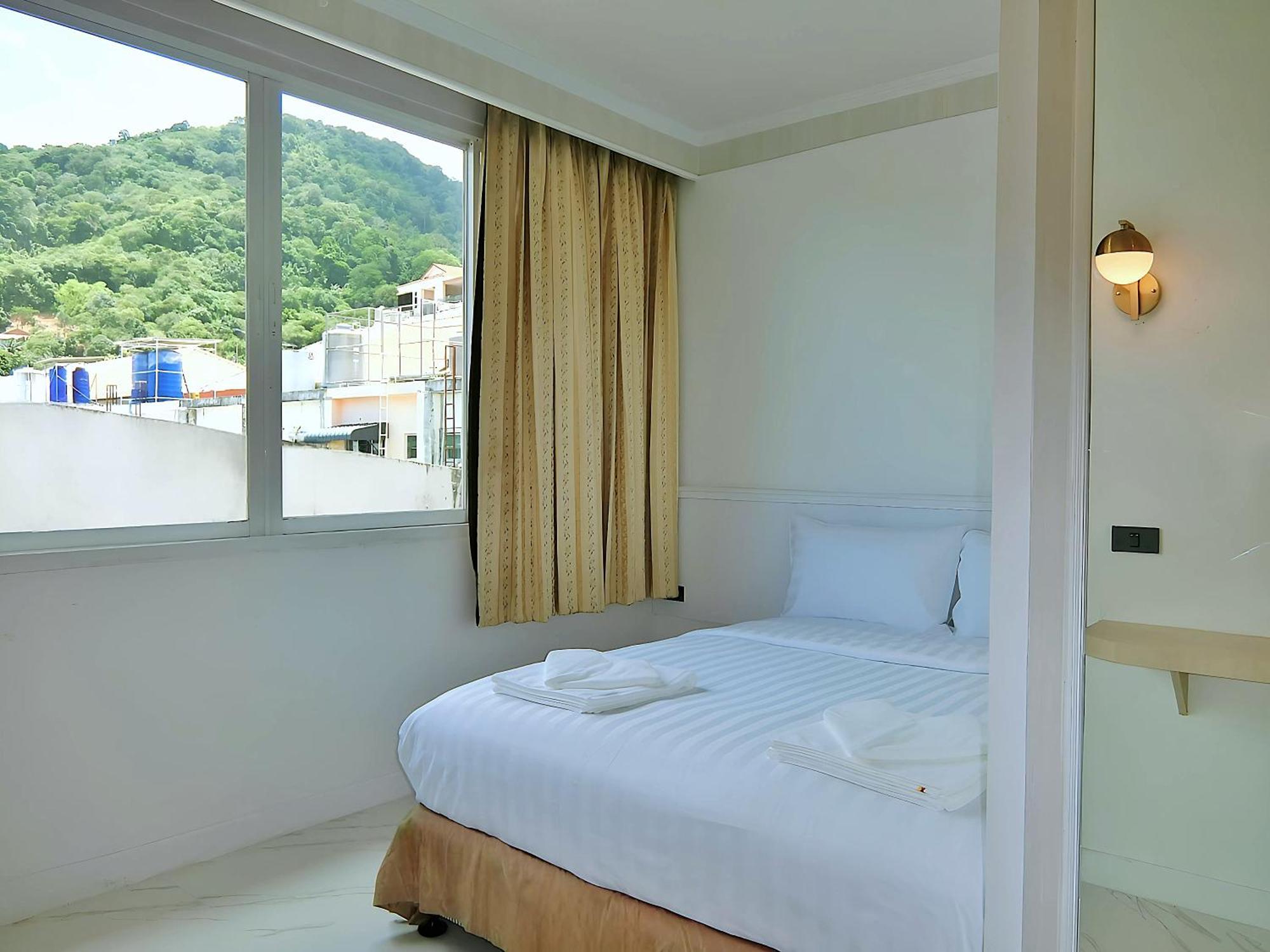 Sira Boutique Residence - Newly Renovated Patong Exterior photo