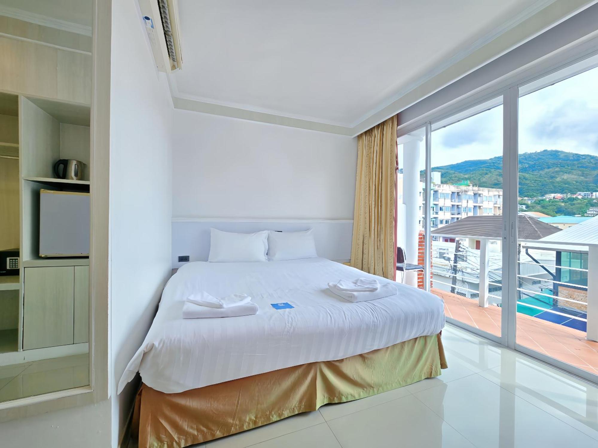Sira Boutique Residence - Newly Renovated Patong Exterior photo