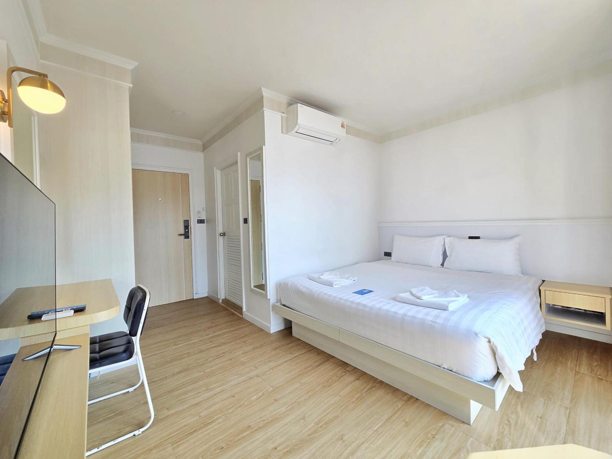 Sira Boutique Residence - Newly Renovated Patong Exterior photo