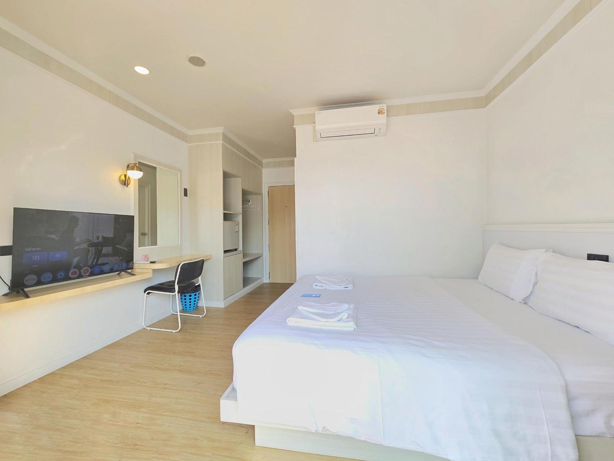 Sira Boutique Residence - Newly Renovated Patong Exterior photo